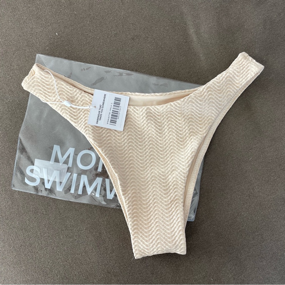 Monday swimwear Byron bottom